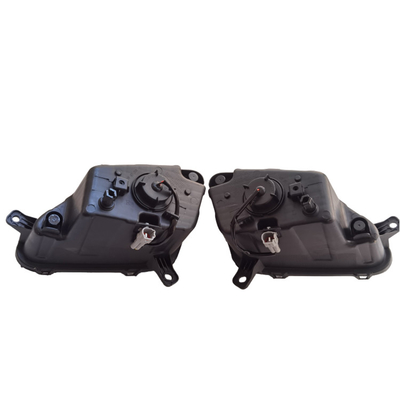 Los faros originales de los camiones AUMARK Foton L1364020200A0 L1364020100A0 para el año 2005-
