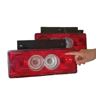 Luces traseras de camiones para camiones chinos Todas las piezas de repuesto de fabricación de plástico para camiones