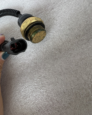 Foton partes del motor del camión control de temperatura montaje del interruptor bajo MOQ y para piezas de automóviles